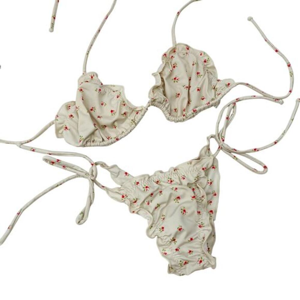 San‎ Lorenzo white floral lettuce edge bikini
